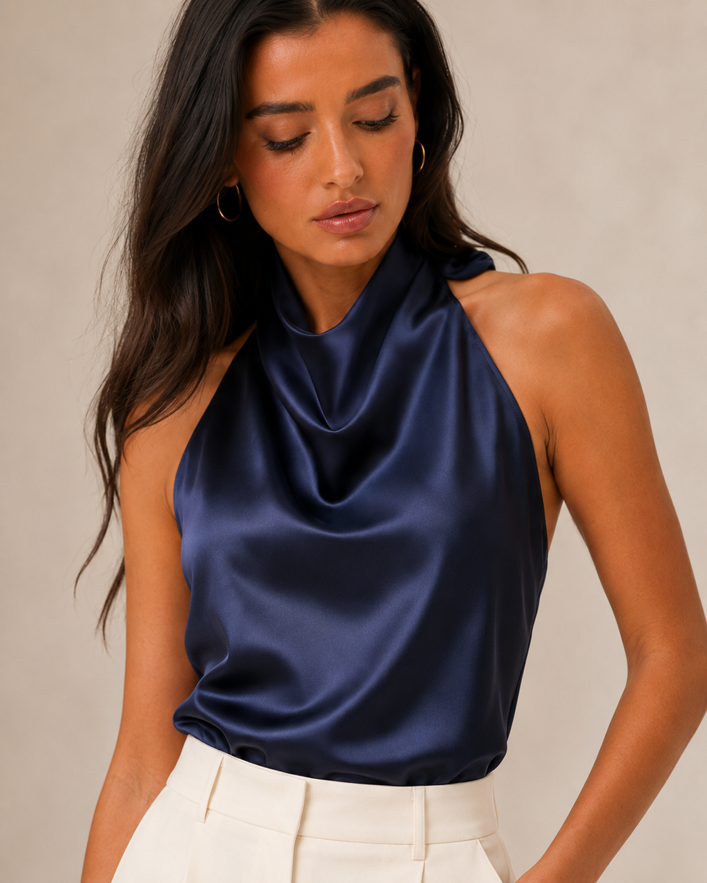 Blusa satinada para mujer - Escote holgado, espalda halter y estilo elegante en tendencia